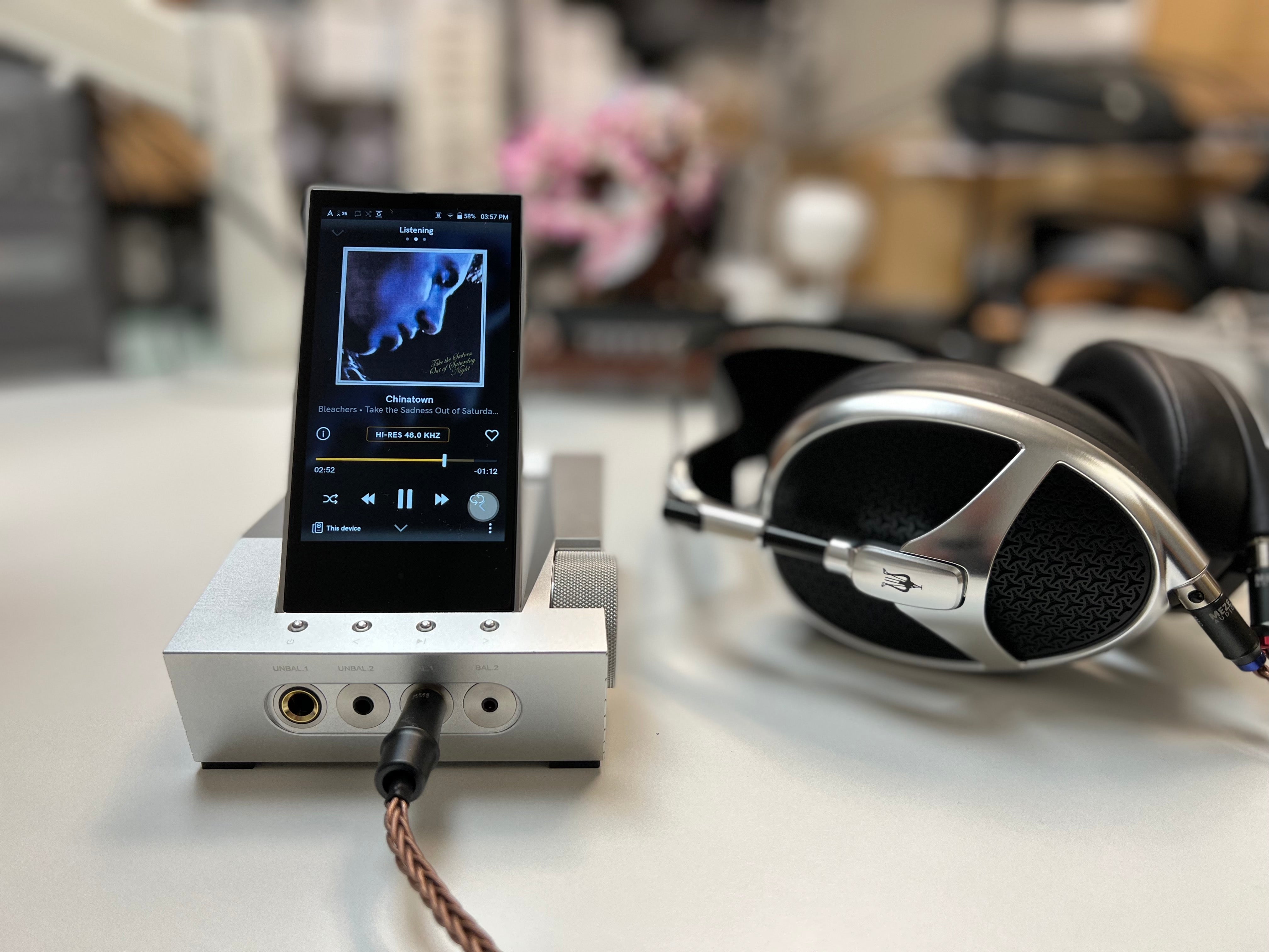 Astell&Kern ACRO CA1000 Review