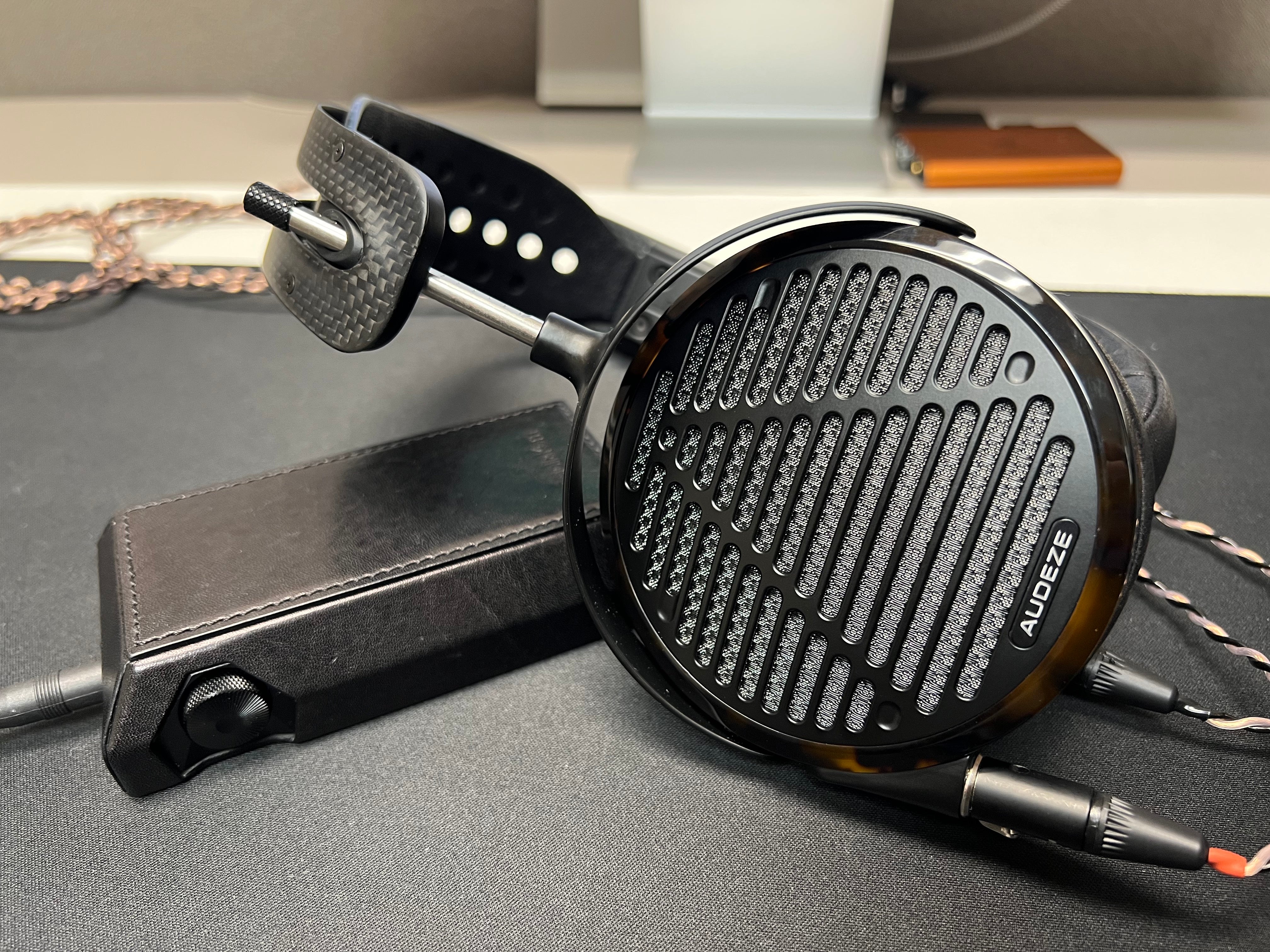 Audeze discount lcd series