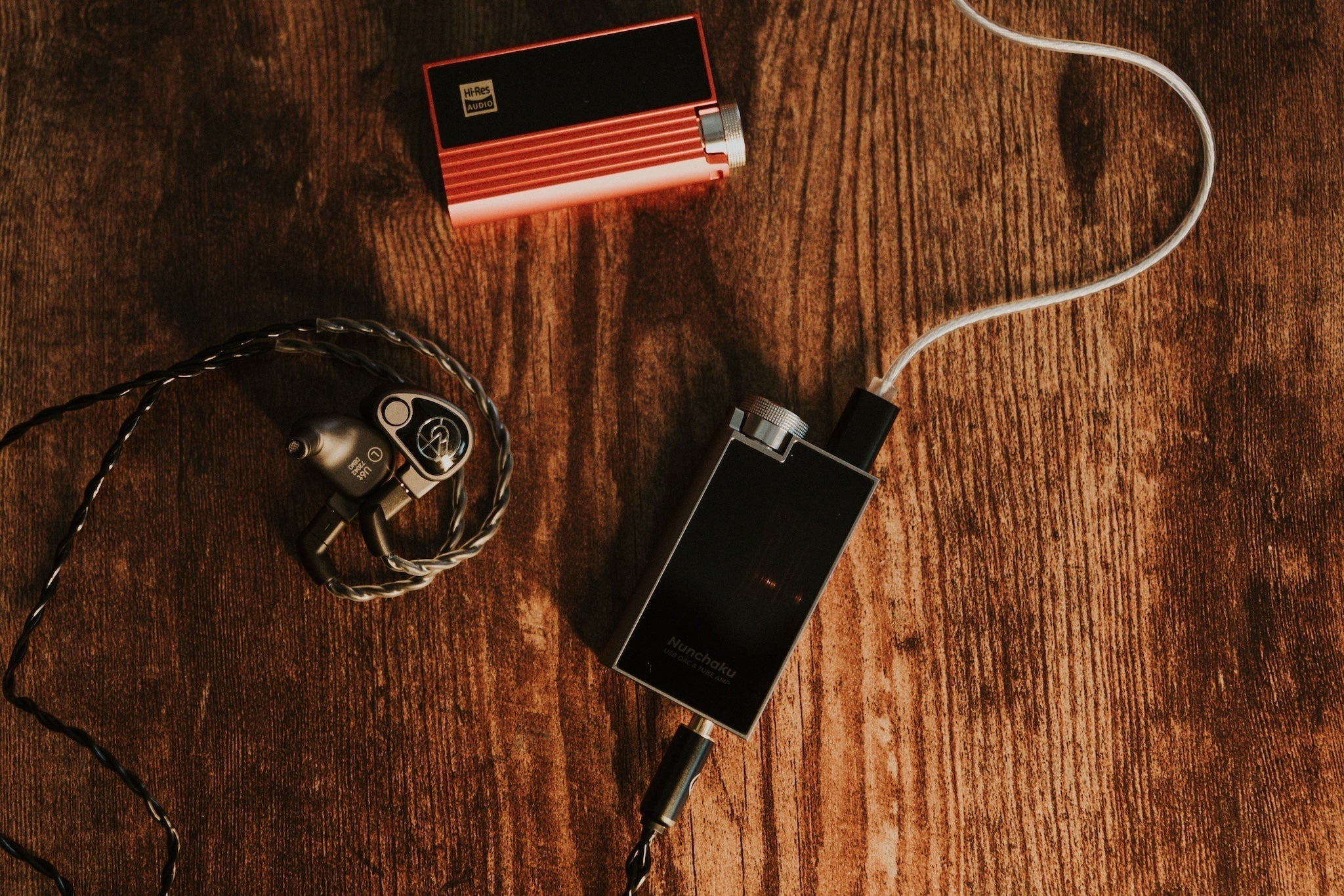 ★美品・セット★iBasdo Audio Nunchaku iBasso Nunchaku Vacuum Tube Portable DAC and Amp | Bloom Audio