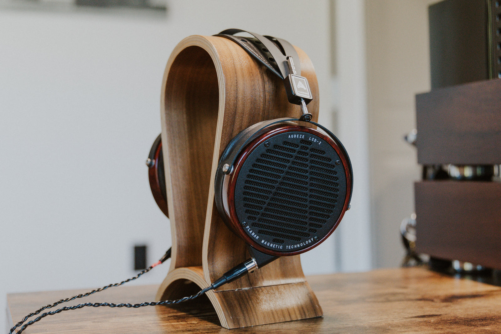 Audeze LCD-2 on Stand Earcup Highlight