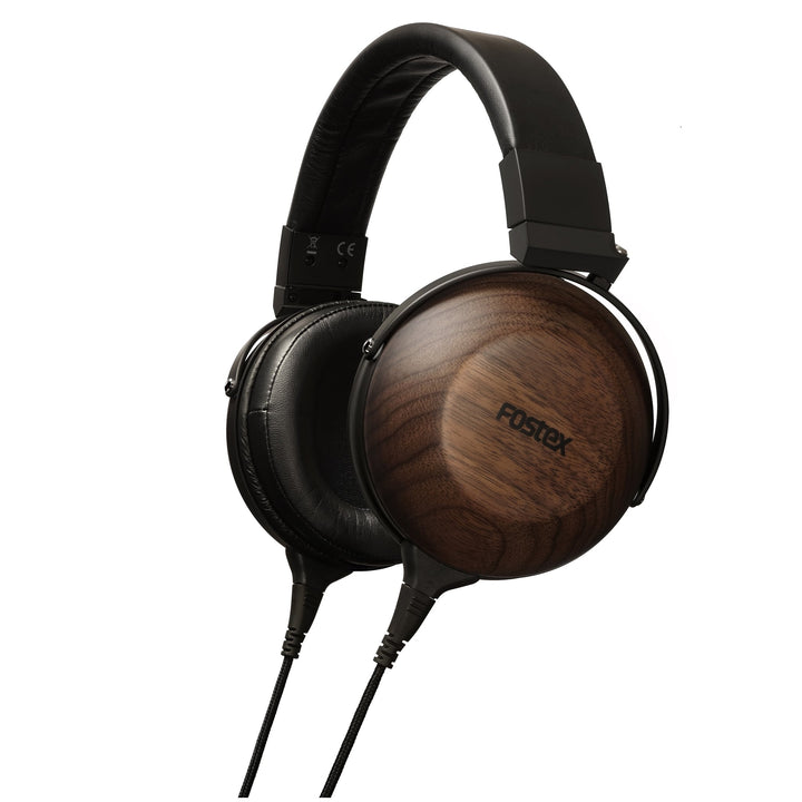 Fostex TH610 3 quarter profile over white background