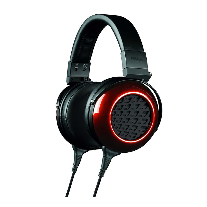 Fostex TH909 3 quarter profile over white background