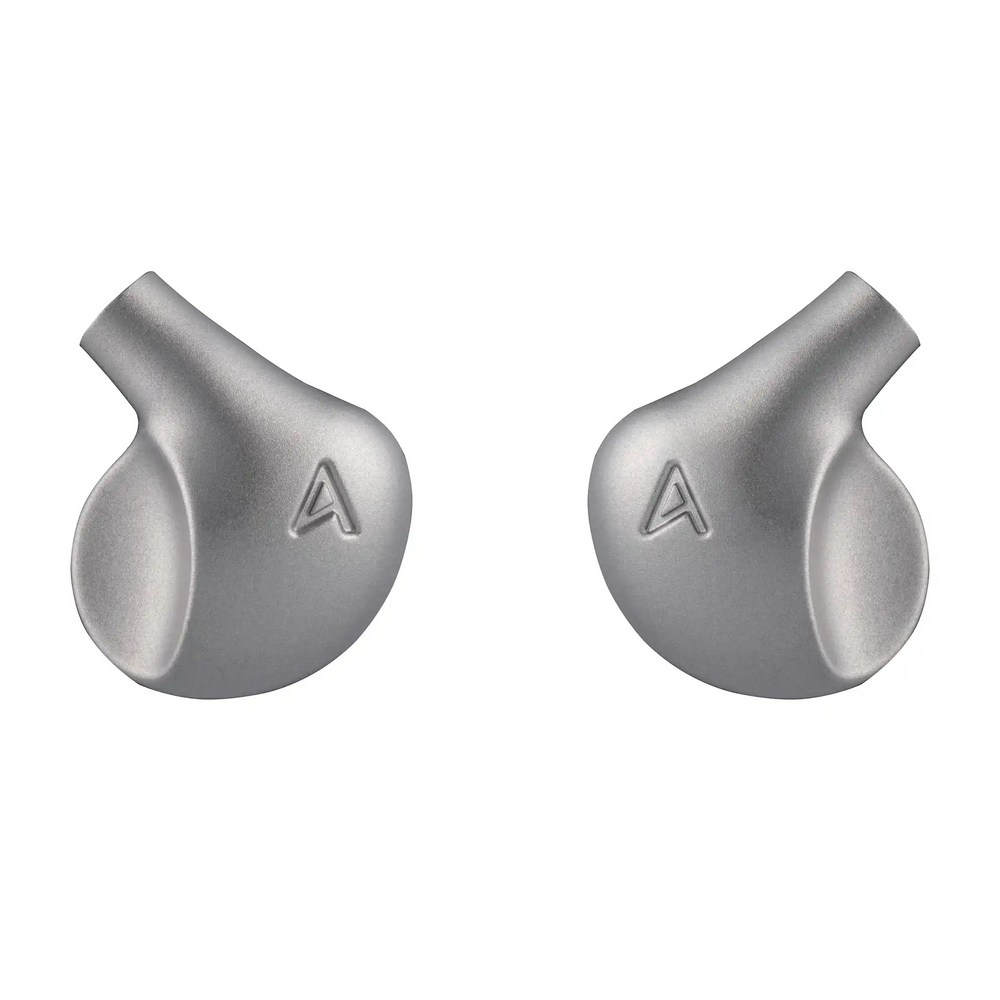 Astell&Kern LUNA IEMs front vie extreme closeup of logo whitebox