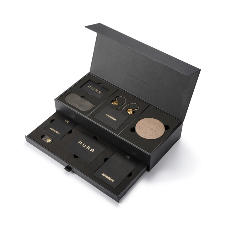 Astell&Kern Aura retail package displaying contents over white background