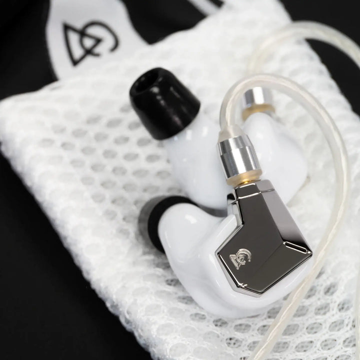Campfire Audio Supermoon MV3 sitting on white mesh breezy bag