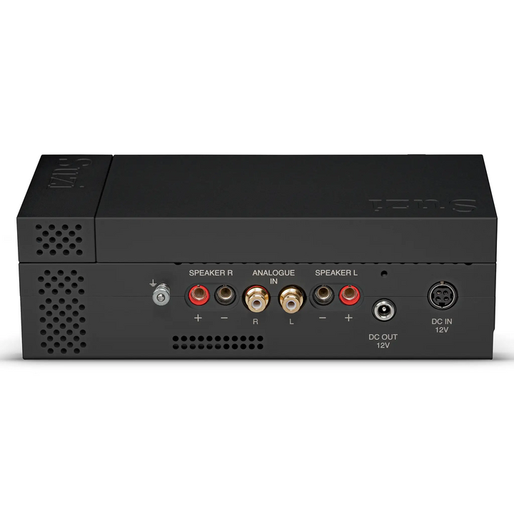 Chord Suzi amp in black rear center whitebox