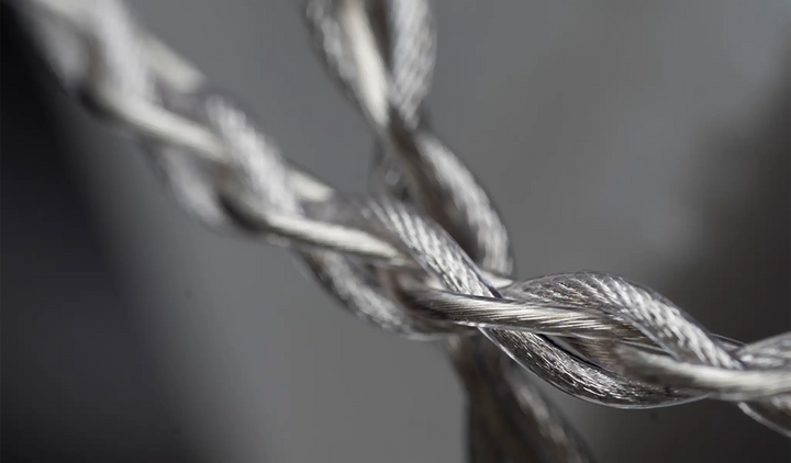 Effect Audio Cadmus Lite extreme closeup of cable