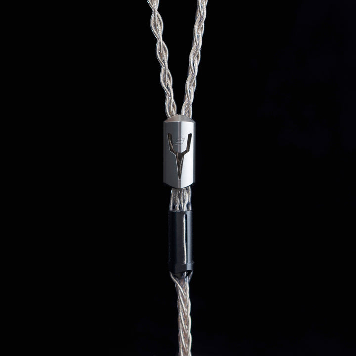 Effect Audio Centurion cable highlighting splitter over black background | EA-CENT-CONX-44