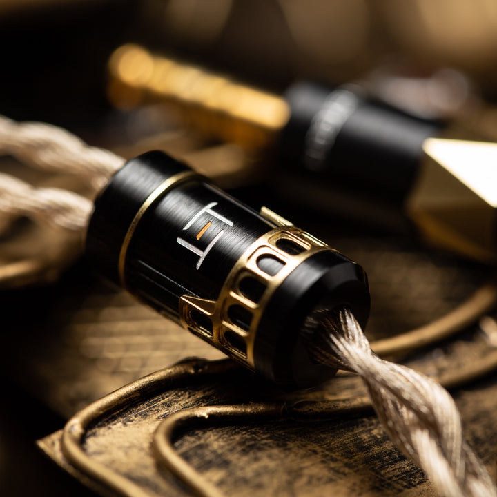 Eletech Aeneid extreme closeup Y-split