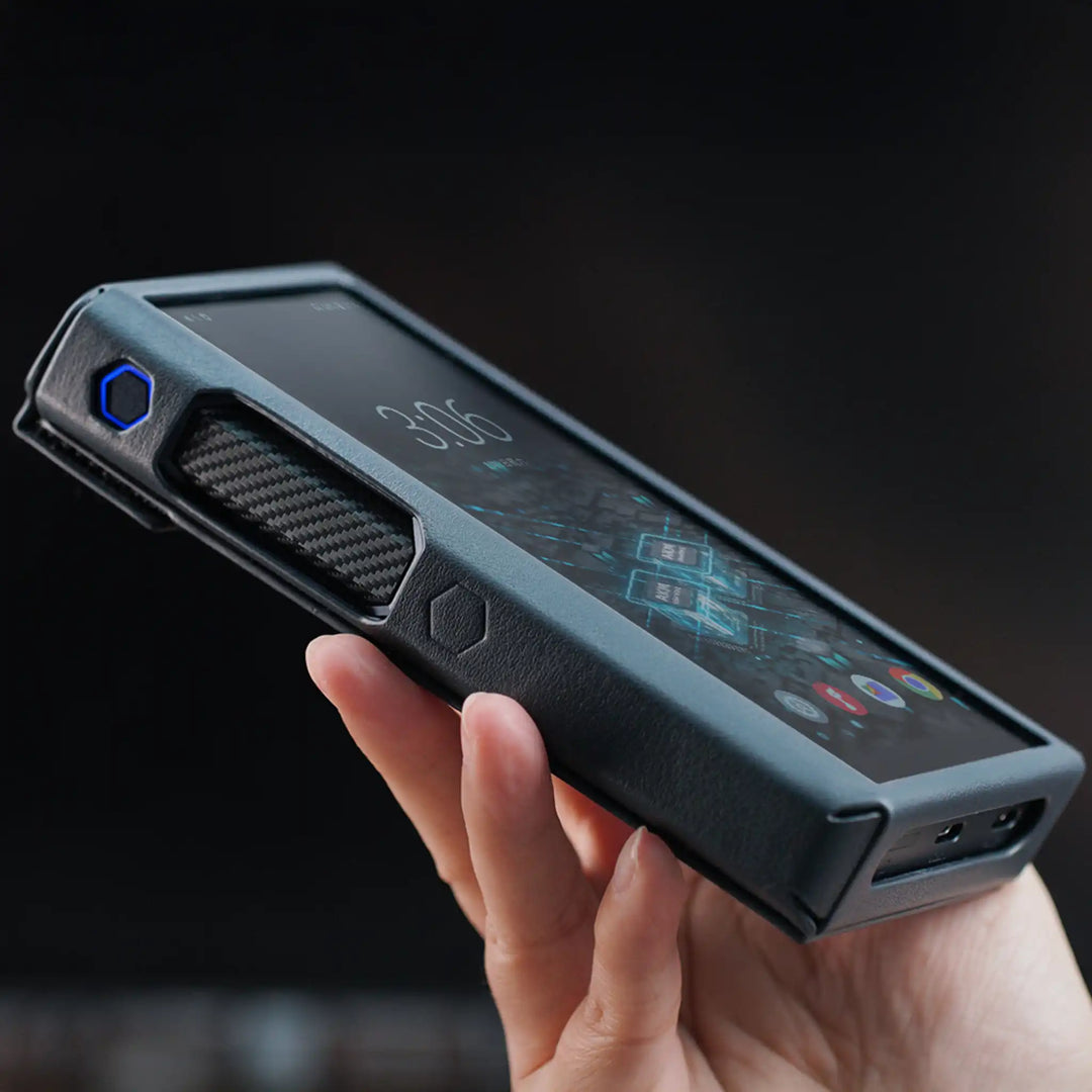 FiiO M23 Case Demonstration Image