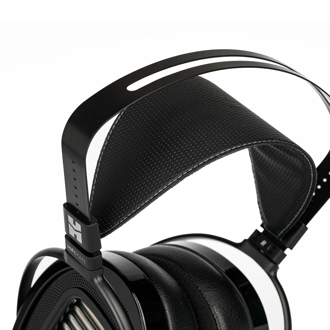 HiFiMAN Arya Unveiled headband closeup white box