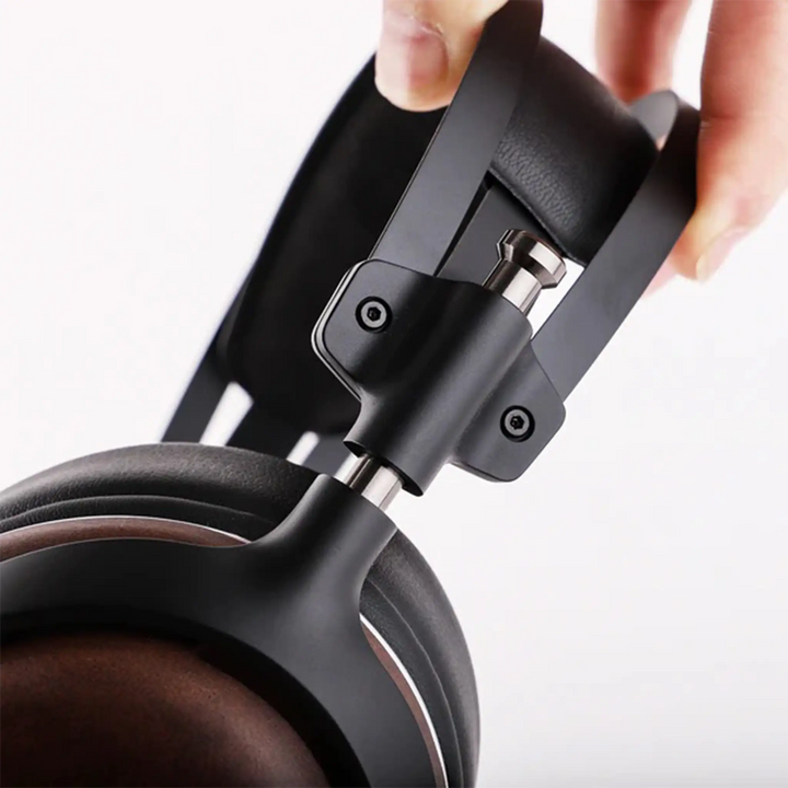 Kiwi Ears Atheia headphones headband hinge closeup whitebox