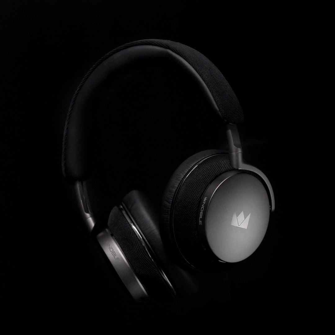 Noble FoKus Apollo front quarter with rotated cup over black