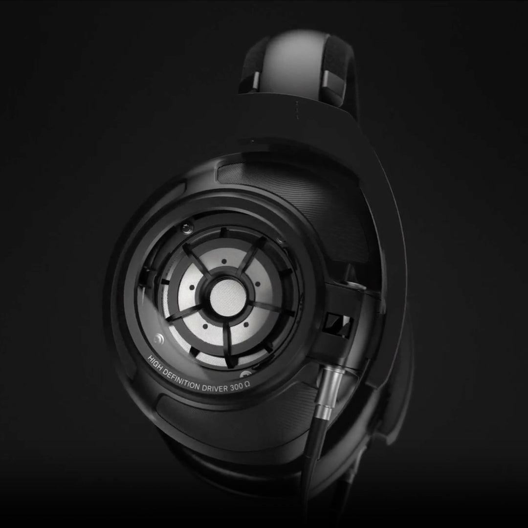 Sennheiser HD 820 profile over black background