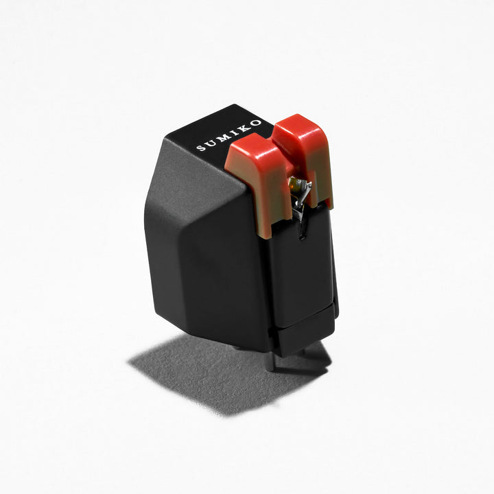 Sumiko Moonstone cartridge bottom left 3 quarter over white background