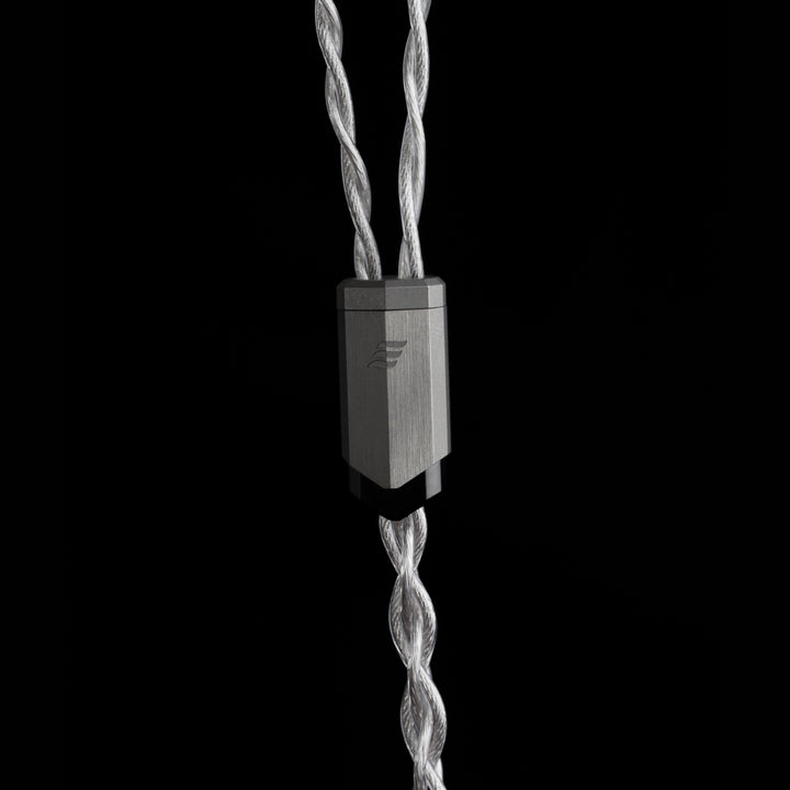 Effect Audio Cleopatra 2 highlighting y-split over black background