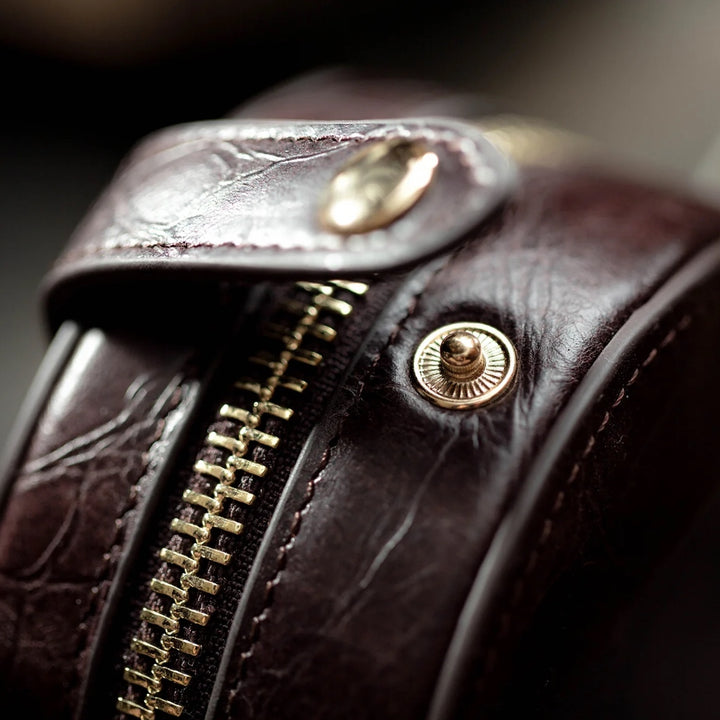 Eletech Mahogany Companion Case highlighting zipper and open snap