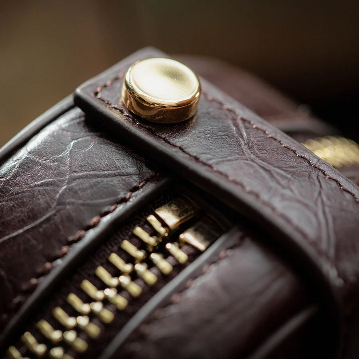 Eletech Mahogany Companion Case highlighting zipper and closed snap