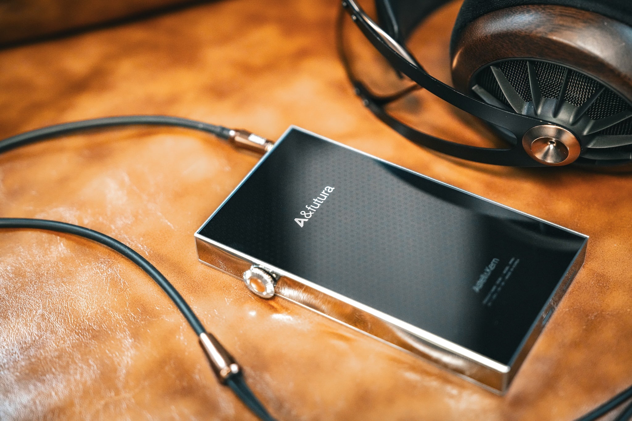 Highly Refined Innovation | Astell&Kern SE300 Review