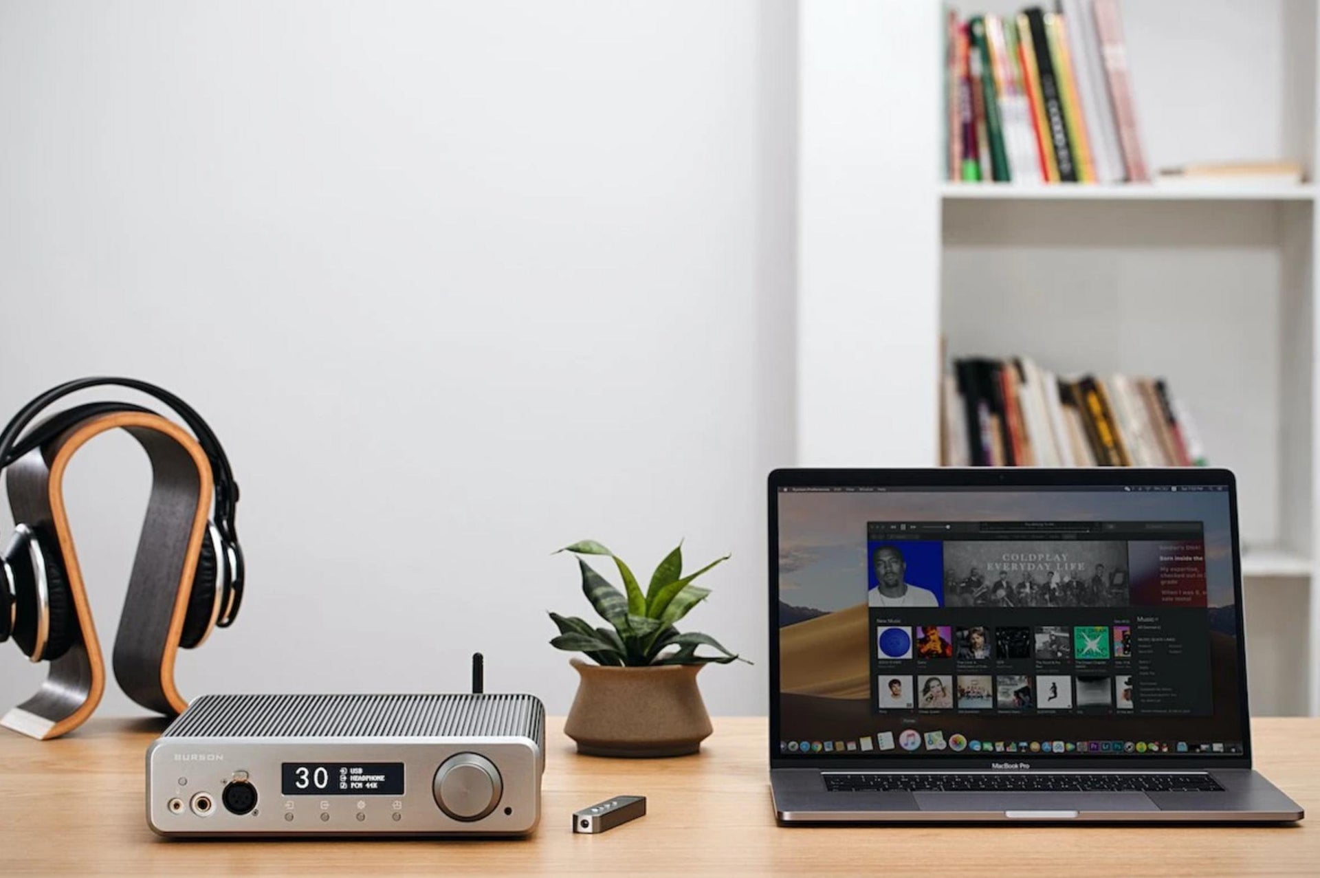 Why Do I Need a Headphone Amp? Bloom Audio