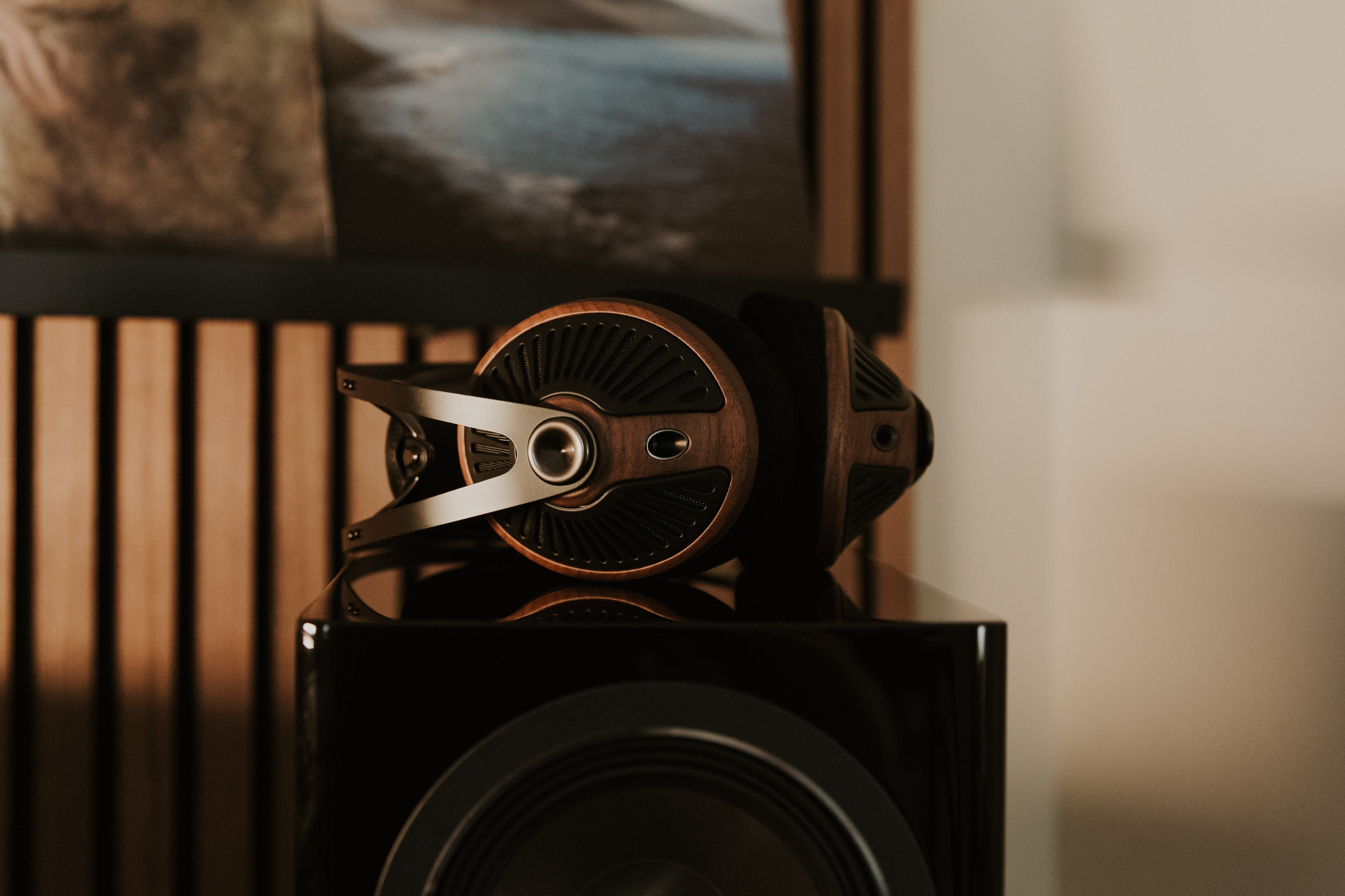 Solo（ソロ）／AC-015【Mountain Research】 Into the Woods | Meze 105 Silva Review – Bloom Audio