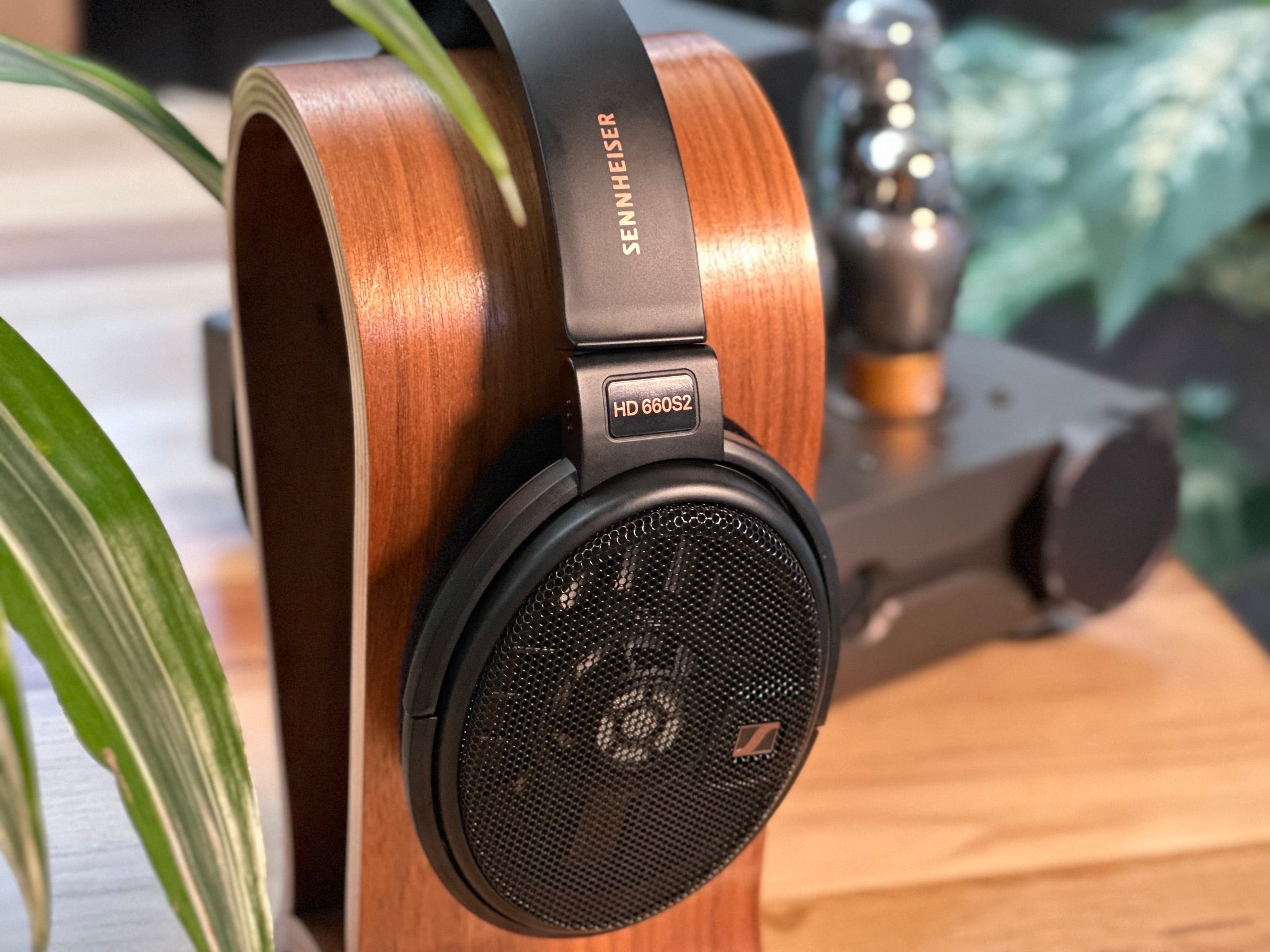 HiFi Reference Evolution: Sennheiser HD 660S2 Review | Bloom