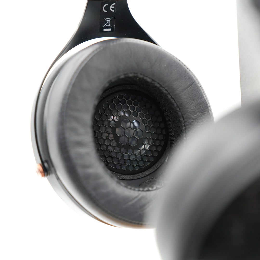 Focal Radiance PREOWNED | Closed-Back Headphones-Bloom Audio