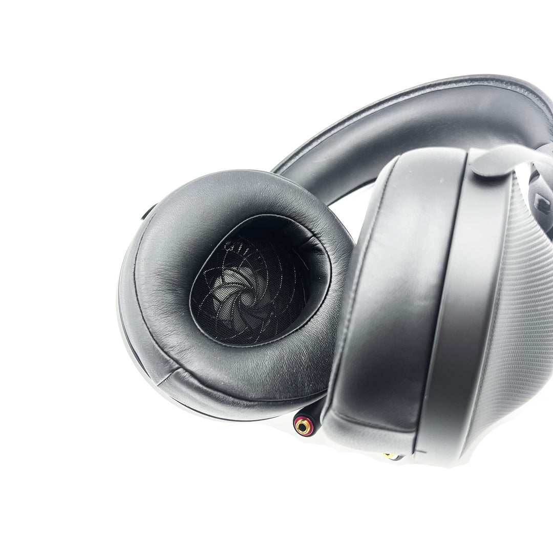 Sony MDR-Z1R PREOWNED | Closed-Back Dynamic Headphones