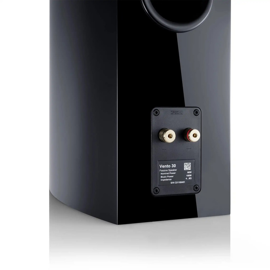 Canton Vento 30 speaker in gloss black rear view of bottom panel whitebox