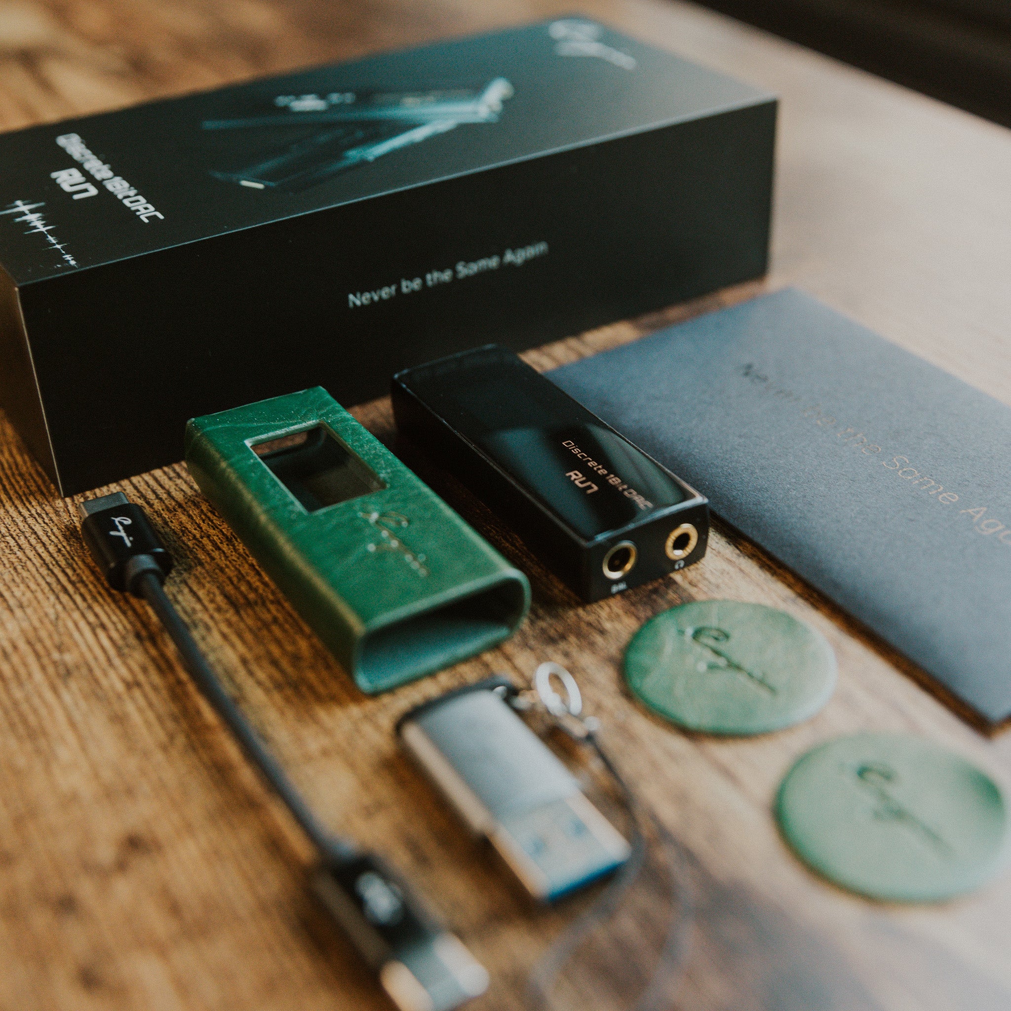 Cayin RU7 1-Bit Resistor Network Portable DAC | Bloom Audio