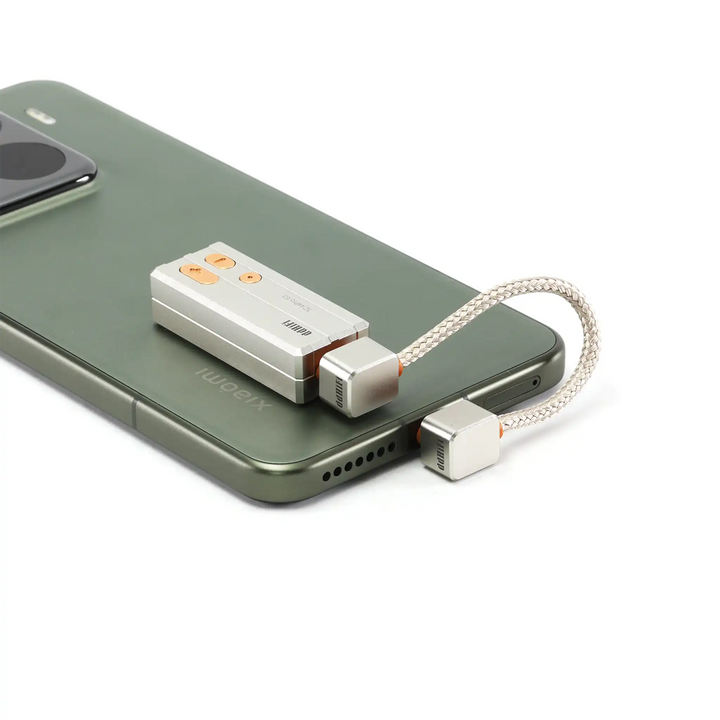 ddHiFi TC03LL cable attached to DAC/amp and phone whitebox