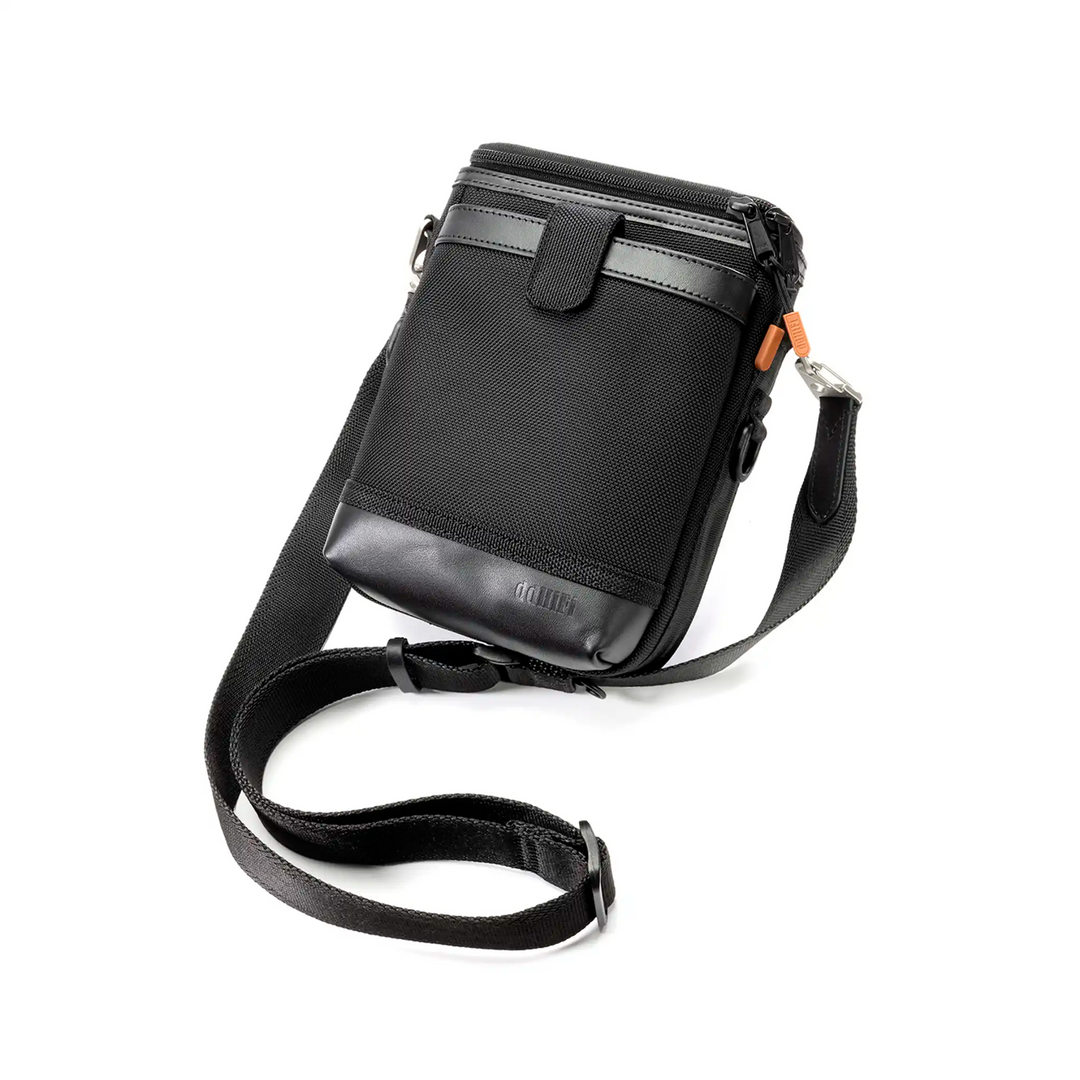 ddHiFi CZ200 Cube Bucket Bag with strap on whitebox