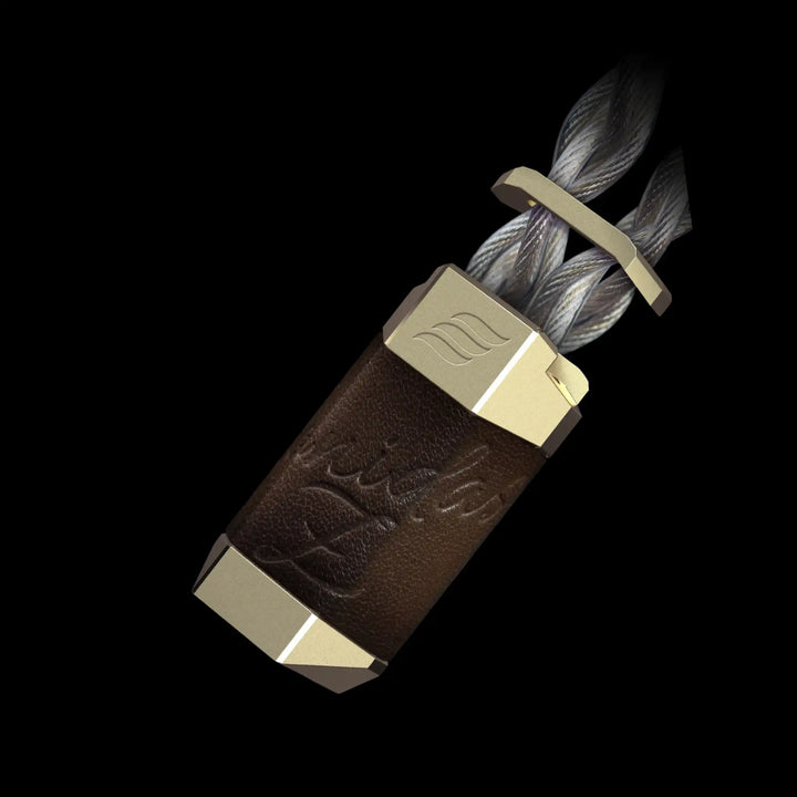 Effect Audio Leonidas Z Master Edition cable y-split closeup on black background