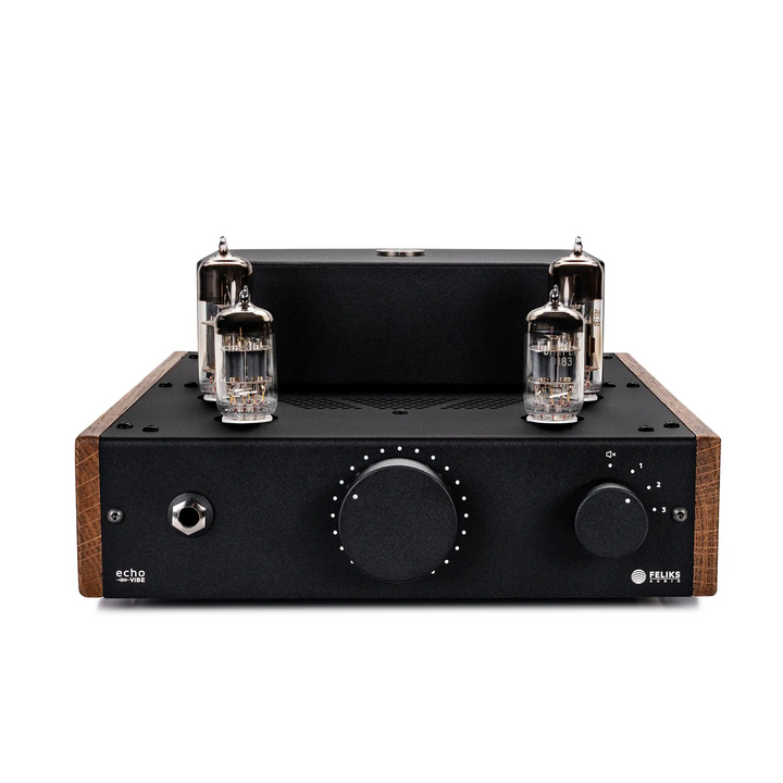 Feliks Audio Echo Vibe tube amp front center whitebox