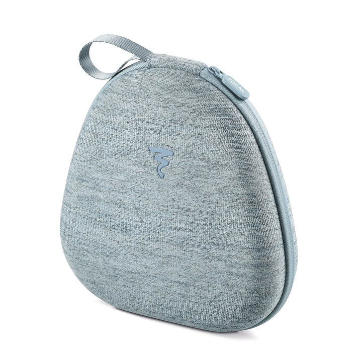 Focal Azurys headphone zipper case whitebox