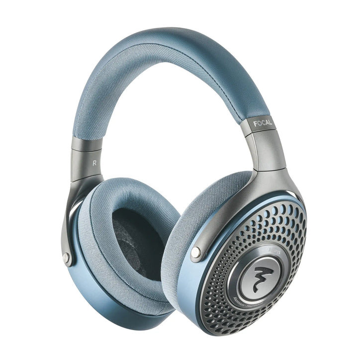 Focal Azurys headphone left 3 quarter whitebox