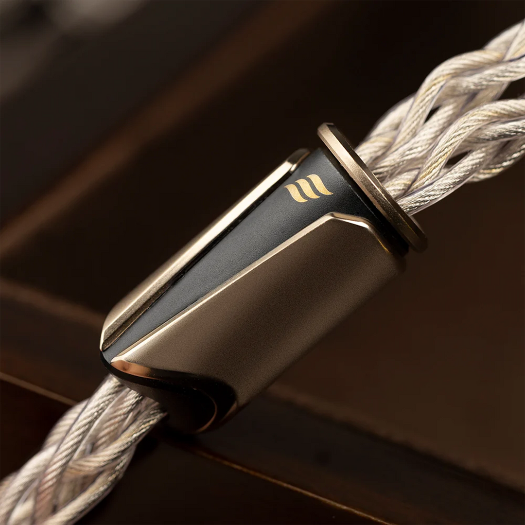 Effect Audio x FATfreq grand maestro anniversary founder's edition Ascendium cable y-split closeup