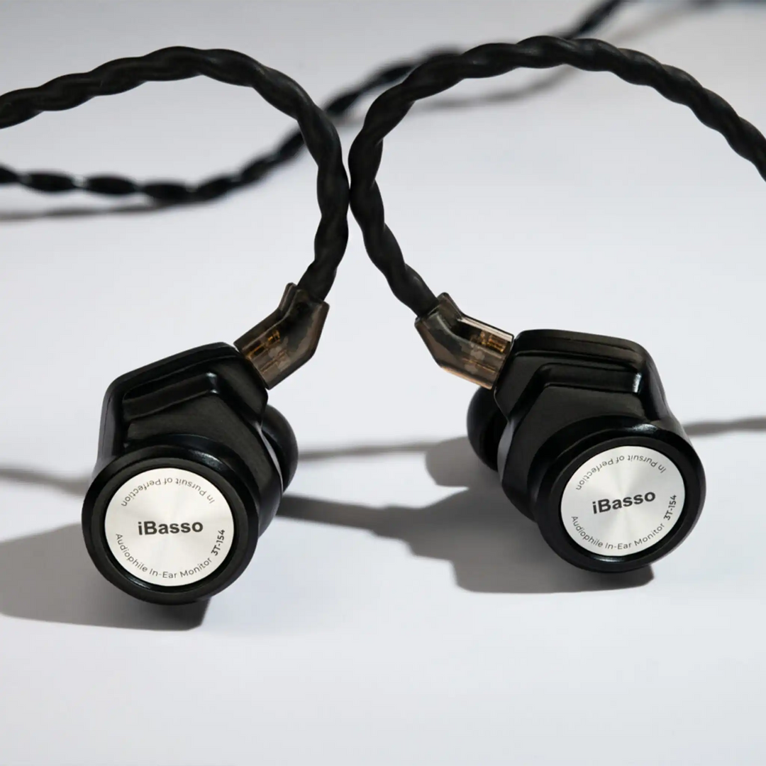 iBasso 3T-154 black front closeup with cable attached on white background