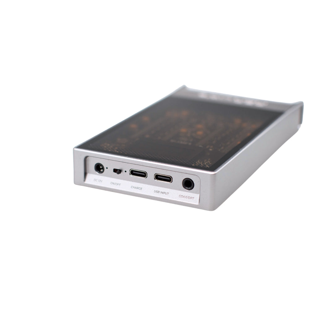 iBasso D18 Crotalus dac and amp inputs whitebox