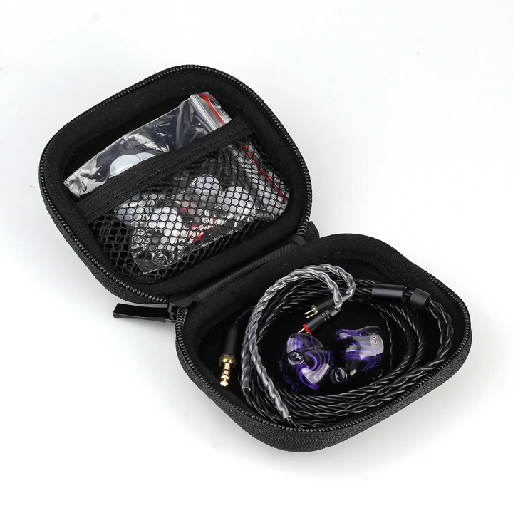 Kiwi Ears Quartet iems in the box whitebox