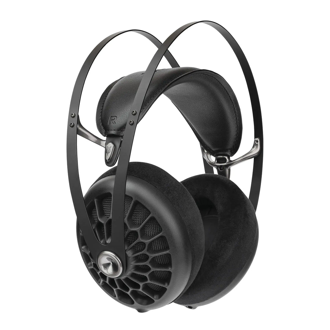 Meze Audio 105 AER headphone right quarter whitebox