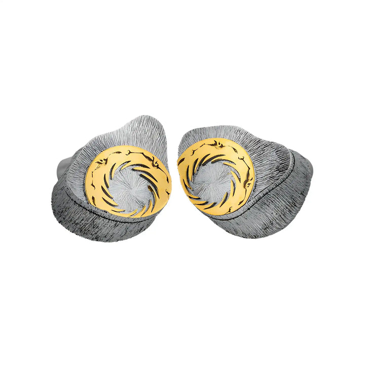 Moondrop Solis 2 IEMs sitting front center whitebox