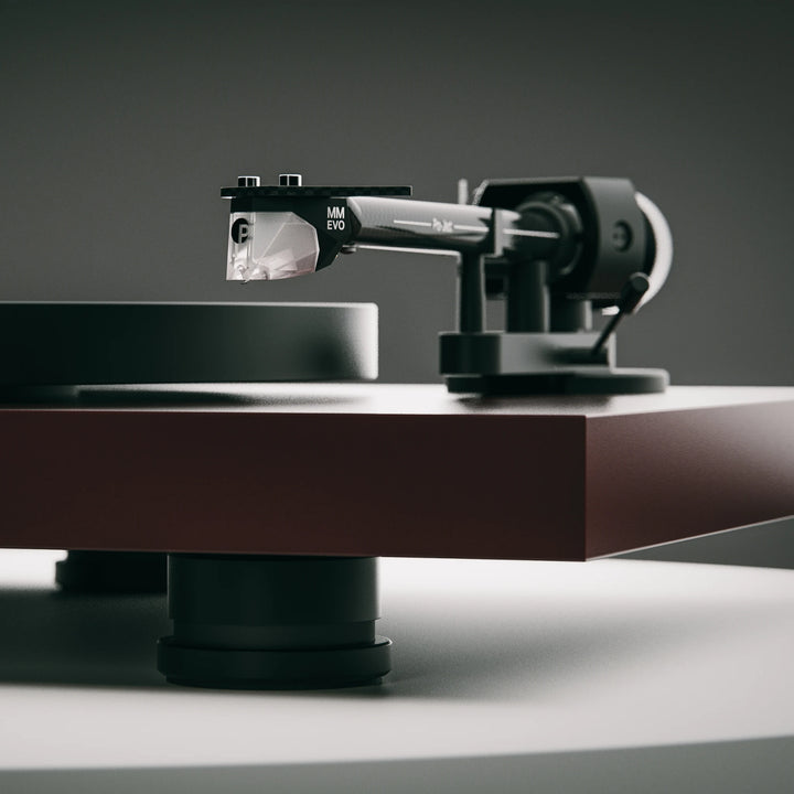 Pro-Ject Debut EVO 2 closeup tonearm and cartridge