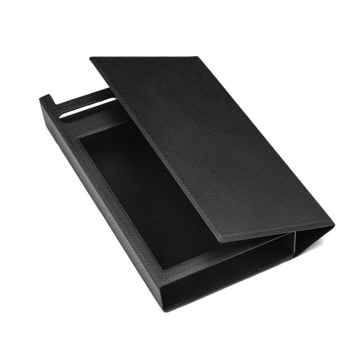 Questyle SIGMA Pro black leather magnetic case whitebox