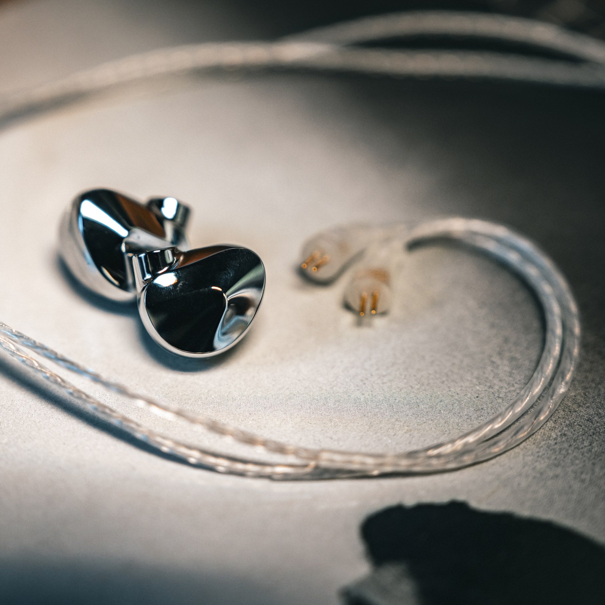 Questyle NHB15 DAC/Amp + Dynamic Universal IEMs | Bloom Audio