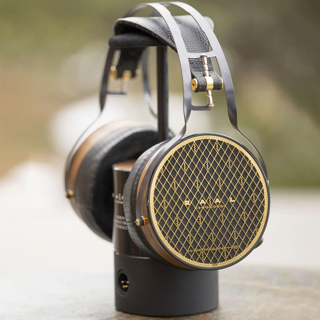Raal 1995 Immanis headphone profile on interface stand